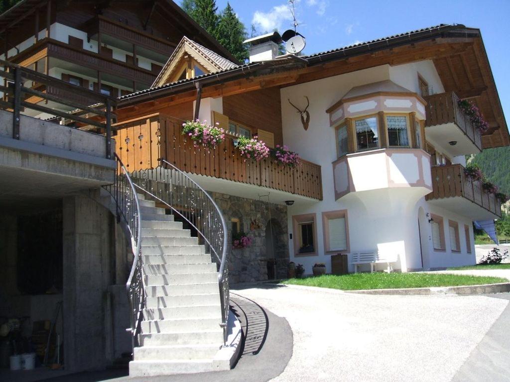 Villa Mazzel With Balcony Vigo di Fassa Exterior photo